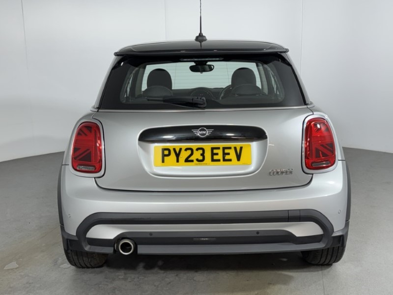 2023 (23) MINI HATCHBACK 1.5 Cooper Classic 3dr Auto 5417363