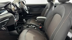 2023 (23) MINI HATCHBACK 1.5 Cooper Classic 3dr Auto 5417370