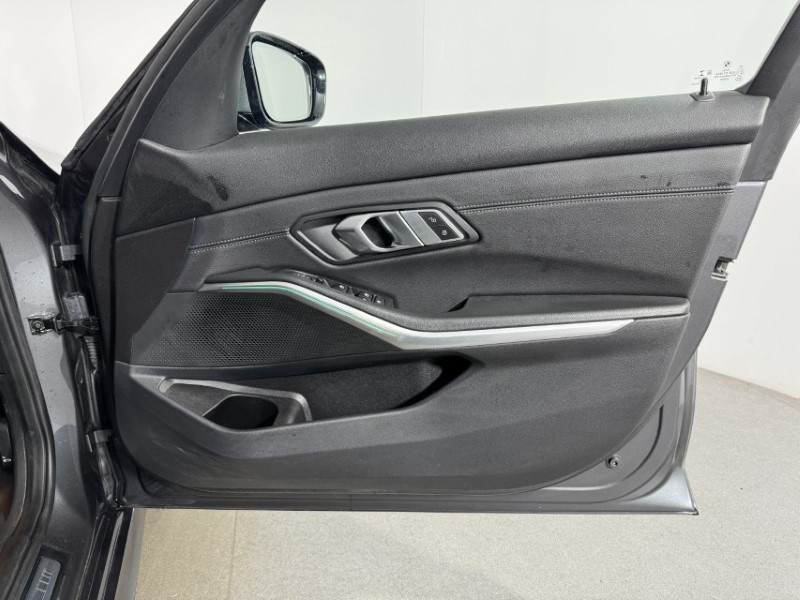 2021 (21) BMW 3 SERIES 320i M Sport 4dr Step Auto 5435370