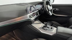 2021 (21) BMW 3 SERIES 320i M Sport 4dr Step Auto 5435392