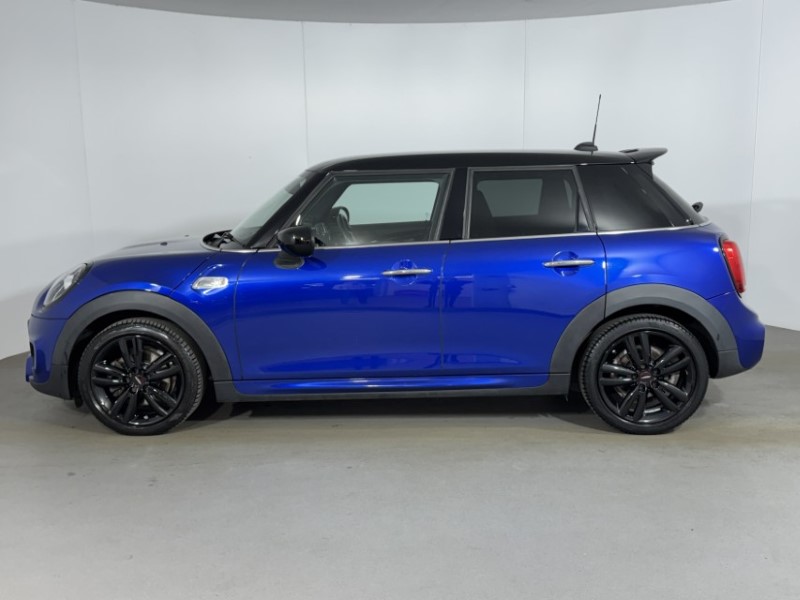 2020 (20) MINI HATCHBACK 2.0 Cooper S Sport II 5dr Auto 5487070