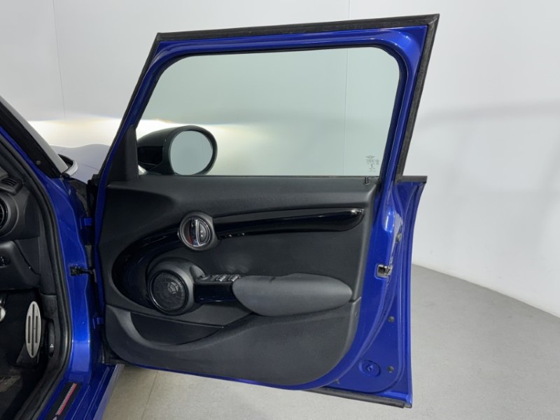 2020 (20) MINI HATCHBACK 2.0 Cooper S Sport II 5dr Auto 5442333