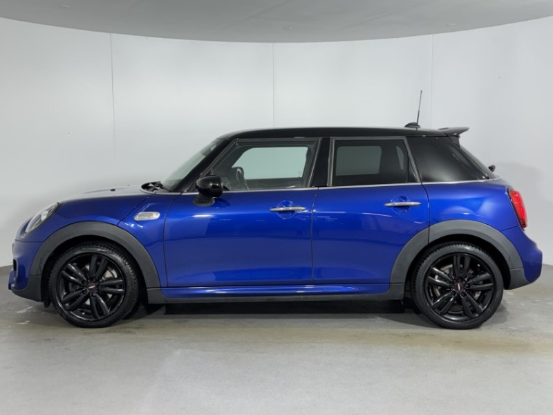 2020 (20) MINI HATCHBACK 2.0 Cooper S Sport II 5dr Auto 5442355