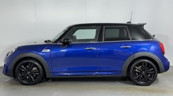 2020 (20) MINI HATCHBACK 2.0 Cooper S Sport II 5dr Auto 5442355