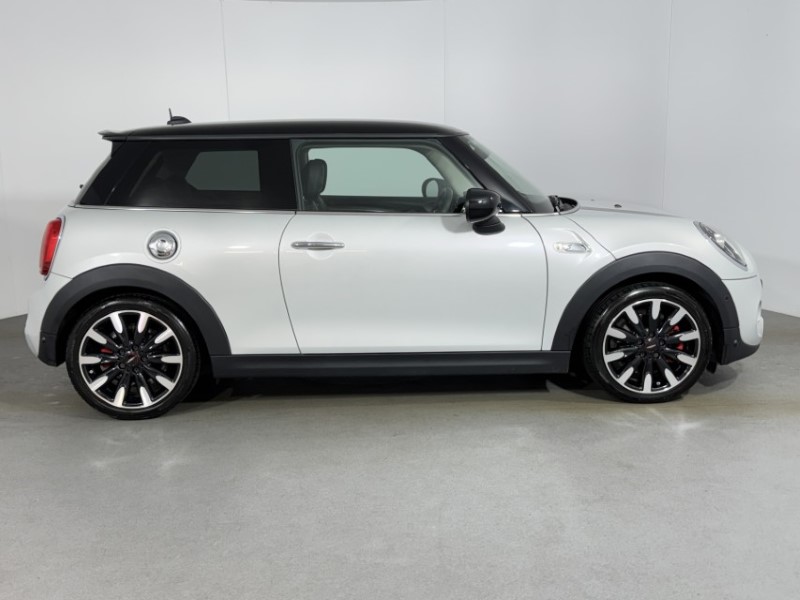 2019 (69) MINI HATCHBACK 2.0 Cooper S Exclusive II 3dr Auto 5435550