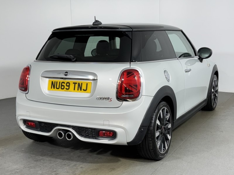 2019 (69) MINI HATCHBACK 2.0 Cooper S Exclusive II 3dr Auto 5435554