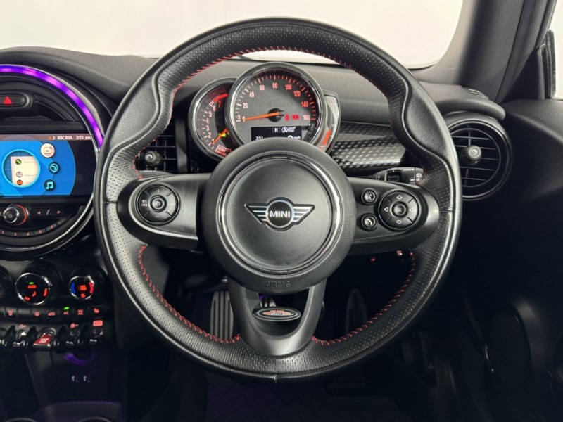 2019 (19) MINI HATCHBACK 2.0 Cooper S Sport II 3dr 5473590
