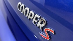 2019 (19) MINI HATCHBACK 2.0 Cooper S Sport II 3dr 5473620