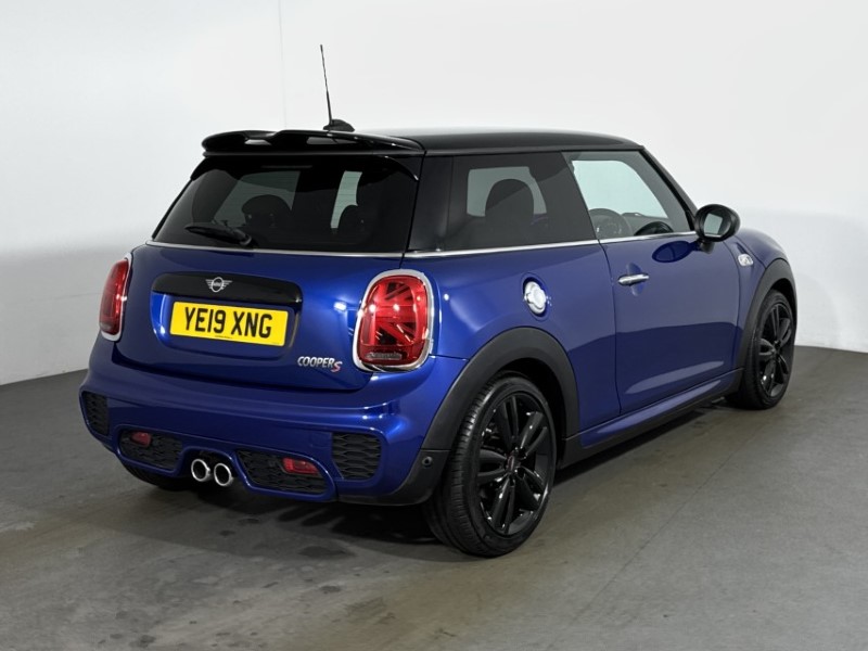 2019 (19) MINI HATCHBACK 2.0 Cooper S Sport II 3dr 5473631