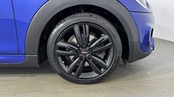 2019 (19) MINI HATCHBACK 2.0 Cooper S Sport II 3dr 5473616