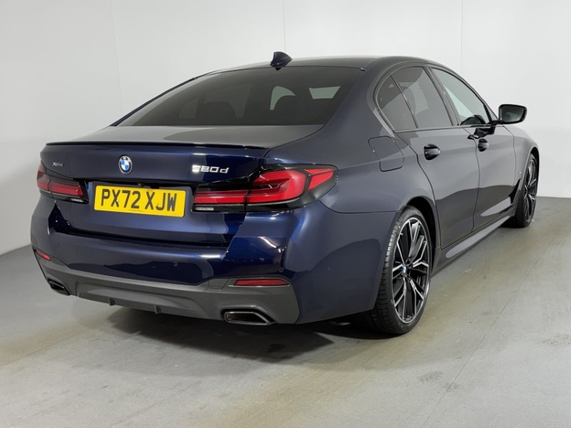 2022 (72) BMW 5 SERIES 520d xDrive MHT M Sport 4dr Step Auto 5518024
