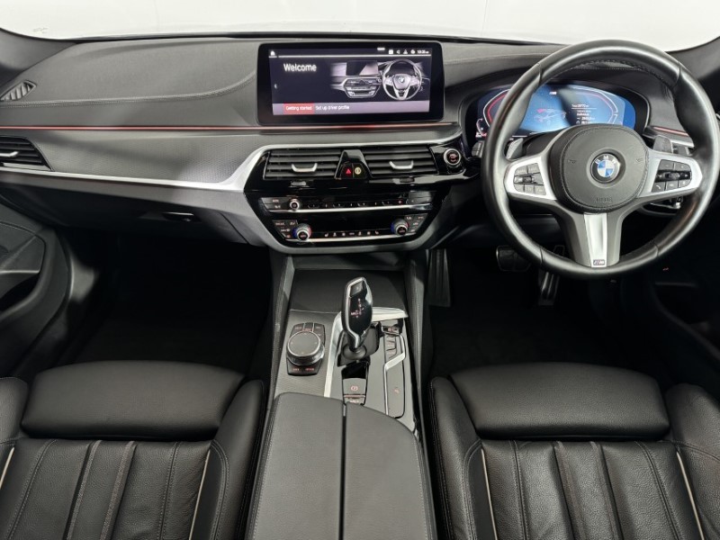 2022 (72) BMW 5 SERIES 520d xDrive MHT M Sport 4dr Step Auto 5518003