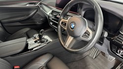 2022 (72) BMW 5 SERIES 520d xDrive MHT M Sport 4dr Step Auto 5517981
