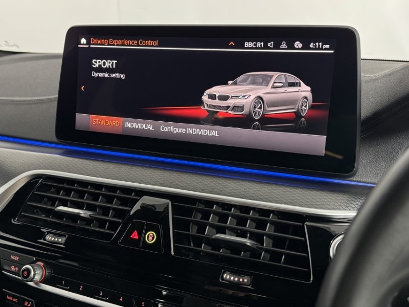 2022 (72) BMW 5 SERIES 520i MHT M Sport 4dr Step Auto 5448934
