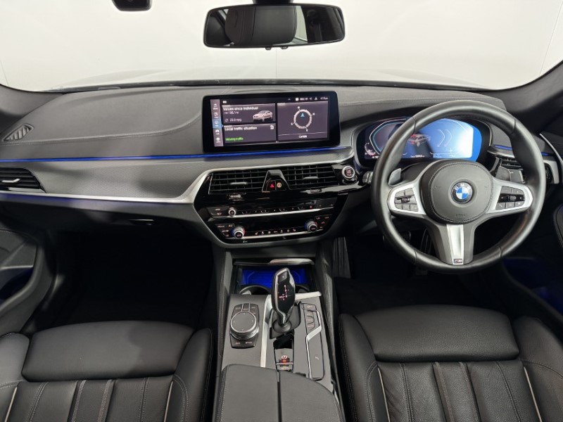 2022 (72) BMW 5 SERIES 520i MHT M Sport 4dr Step Auto 5448959