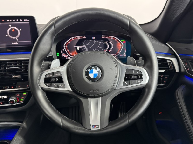 2022 (72) BMW 5 SERIES 520i MHT M Sport 4dr Step Auto 5448919