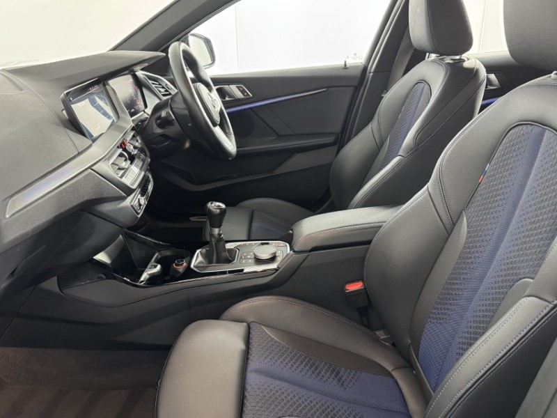 2022 (22) BMW 1 SERIES 118d M Sport 5dr [Live Cockpit Professional] 5478079