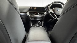 2021 (21) BMW 3 SERIES 330e Sport Pro 5dr Step Auto 5509850