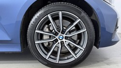 2021 (21) BMW 3 SERIES 330e Sport Pro 5dr Step Auto 5509834