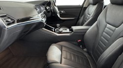 2021 (21) BMW 3 SERIES 330e Sport Pro 5dr Step Auto 5509860