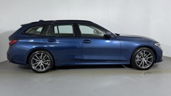 2021 (21) BMW 3 SERIES 330e Sport Pro 5dr Step Auto 5509865