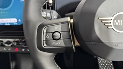 2025 (25) MINI COOPER 1.5 C Classic 3dr Auto 5483515