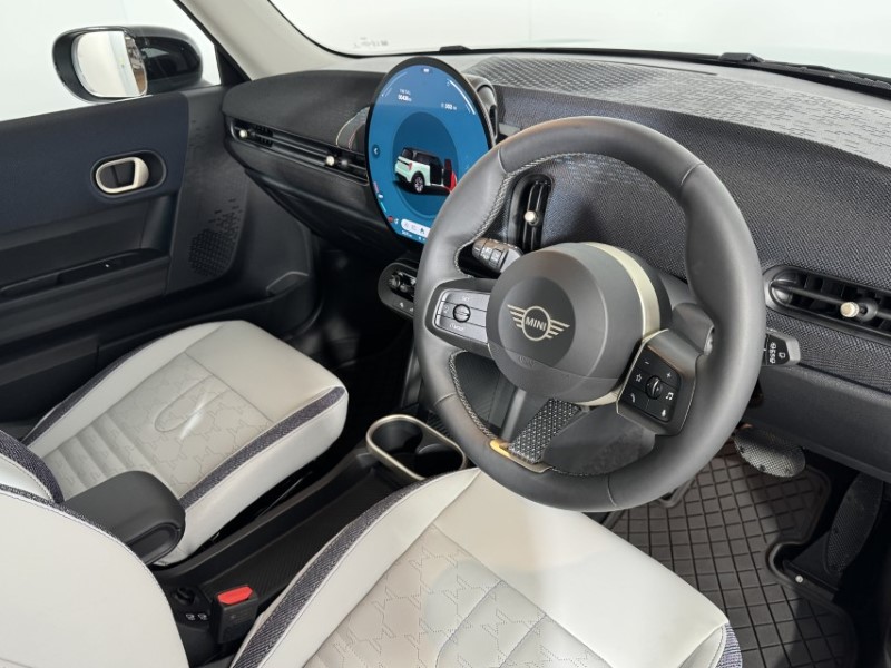 2025 (25) MINI COOPER 1.5 C Classic 3dr Auto 5483533
