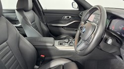 2021 (21) BMW 3 SERIES 320i M Sport 4dr Step Auto 5473305