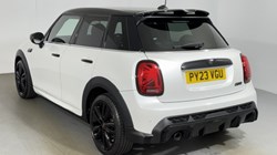 2023 (23) MINI HATCHBACK 1.5 Cooper Sport Premium 5dr Auto 5555355