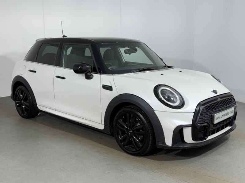 2023 (23) MINI HATCHBACK 1.5 Cooper Sport Premium 5dr Auto