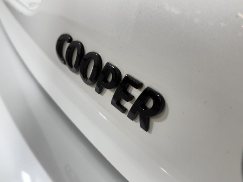 2023 (23) MINI HATCHBACK 1.5 Cooper Sport Premium 5dr Auto 5495958