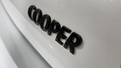 2023 (23) MINI HATCHBACK 1.5 Cooper Sport Premium 5dr Auto 5495958
