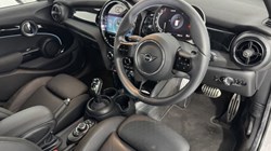 2023 (23) MINI HATCHBACK 1.5 Cooper Sport Premium 5dr Auto 5495947