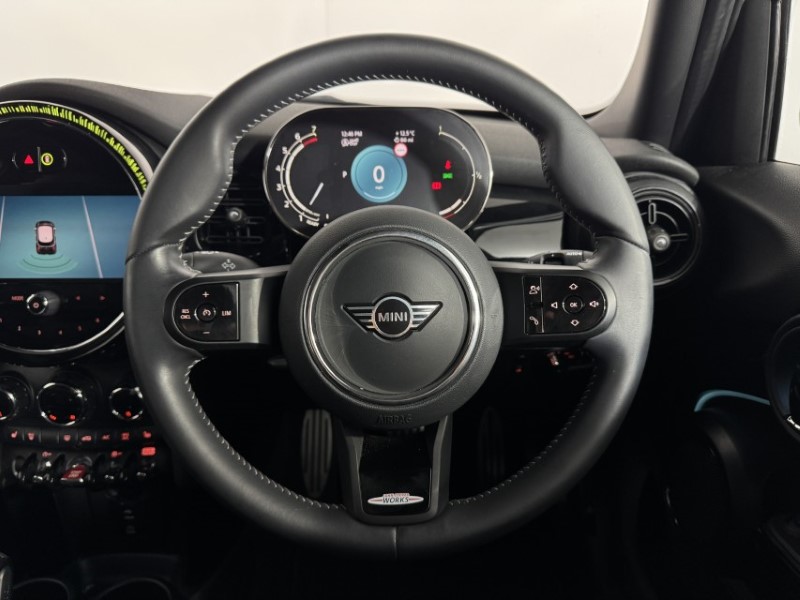 2023 (23) MINI HATCHBACK 1.5 Cooper Sport Premium 5dr Auto 5495931