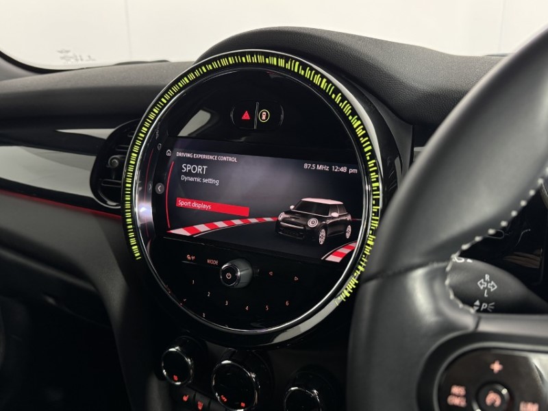 2023 (23) MINI HATCHBACK 1.5 Cooper Sport Premium 5dr Auto 5495944