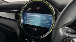2023 (23) MINI HATCHBACK 1.5 Cooper Sport Premium 5dr Auto 5495942
