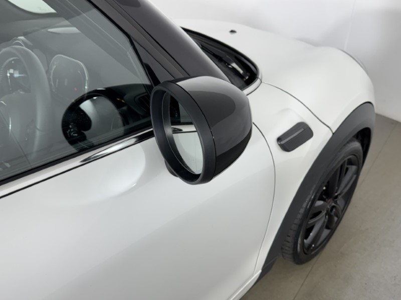 2023 (23) MINI HATCHBACK 1.5 Cooper Sport Premium 5dr Auto 5495954