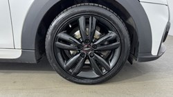 2023 (23) MINI HATCHBACK 1.5 Cooper Sport Premium 5dr Auto 5495955