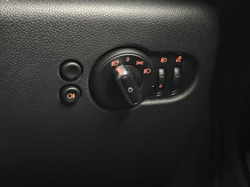 2023 (23) MINI HATCHBACK 1.5 Cooper Sport Premium 5dr Auto 5495939