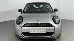 2025 (75) MINI COOPER 1.5 C Classic 3dr Auto 5479263
