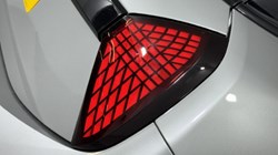 2025 (75) MINI COOPER 1.5 C Classic 3dr Auto 5479247