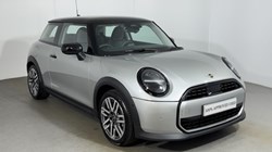 2025 (75) MINI COOPER 1.5 C Classic 3dr Auto 5479264