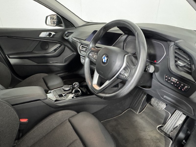 2021 (70) BMW 1 SERIES 118i Sport 5dr Step Auto 5521261