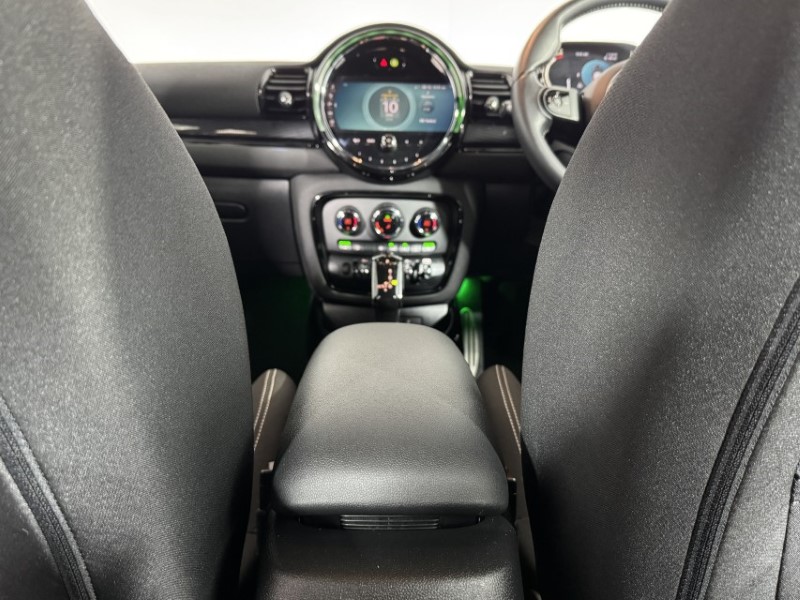2022 (72) MINI CLUBMAN 1.5 Cooper Shadow Edition 6dr Auto 5501125