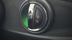 2022 (72) MINI CLUBMAN 1.5 Cooper Shadow Edition 6dr Auto 5501087