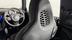 2020 (20) MINI HATCHBACK 2.0 Cooper S Sport II 3dr 5491809