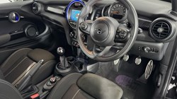 2020 (20) MINI HATCHBACK 2.0 Cooper S Sport II 3dr 5491792
