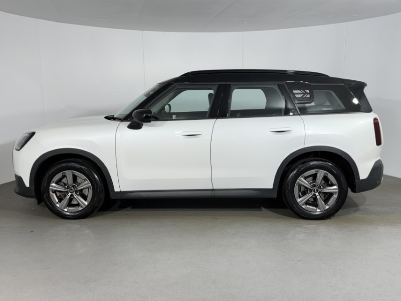 2024 (24) MINI COUNTRYMAN 1.5 C Classic 5dr Auto 5487391