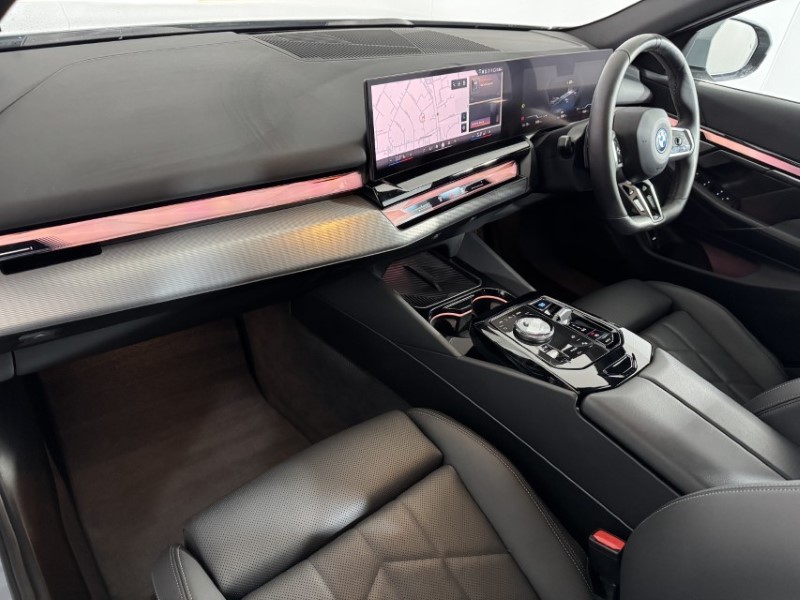 2024 (24) BMW I5 250kW eDrive40 M Sport Pro 84kWh 4dr Auto 5523287