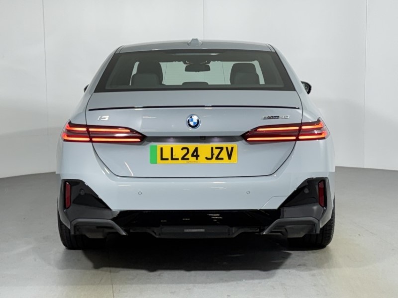 2024 (24) BMW I5 250kW eDrive40 M Sport Pro 84kWh 4dr Auto 5523281